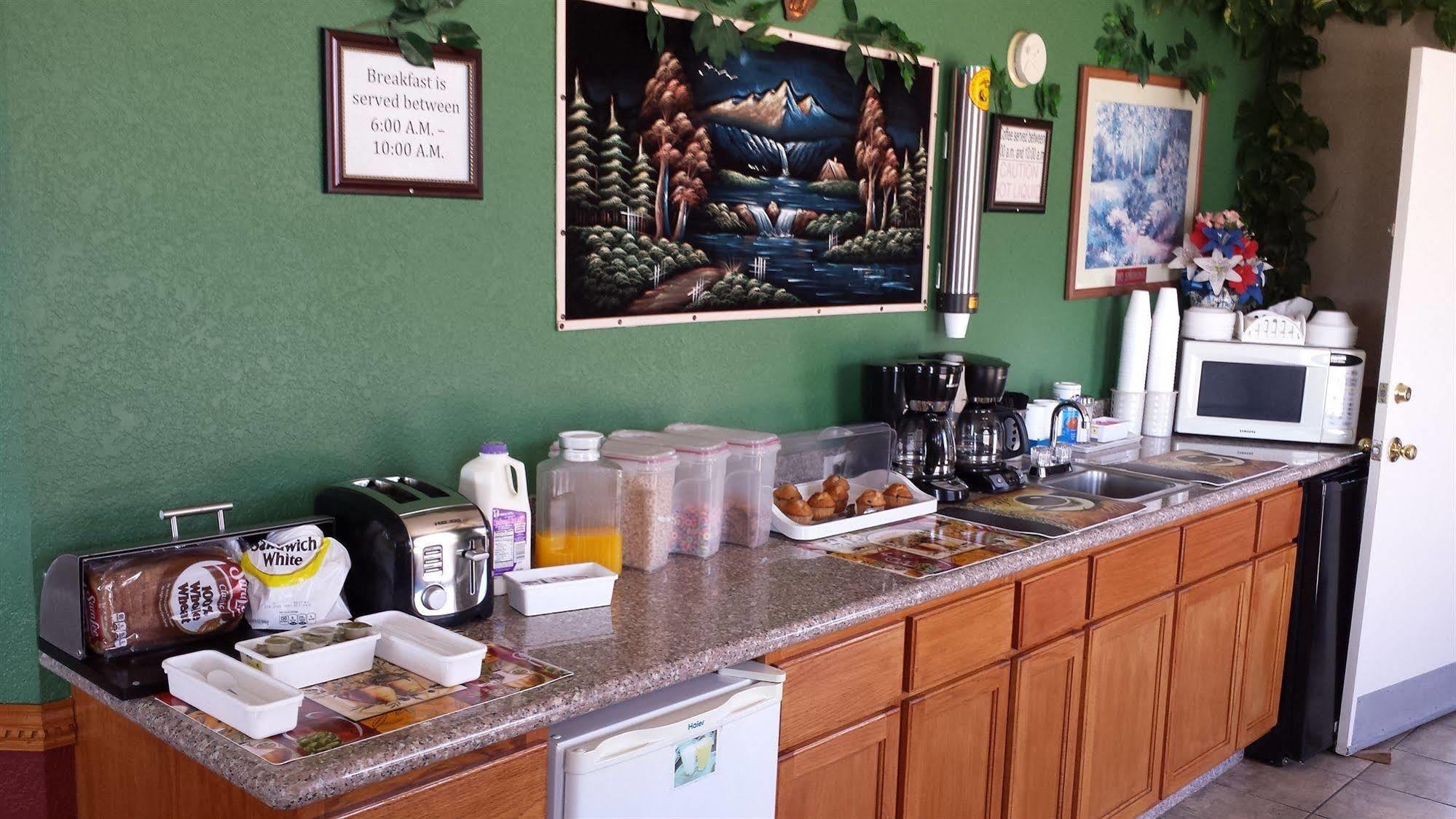 Green Country Inn Henryetta Buitenkant foto