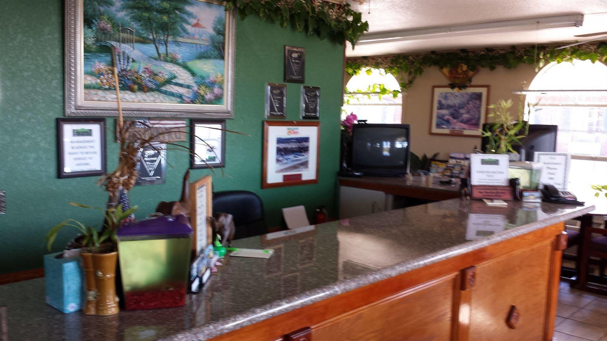 Green Country Inn Henryetta Buitenkant foto